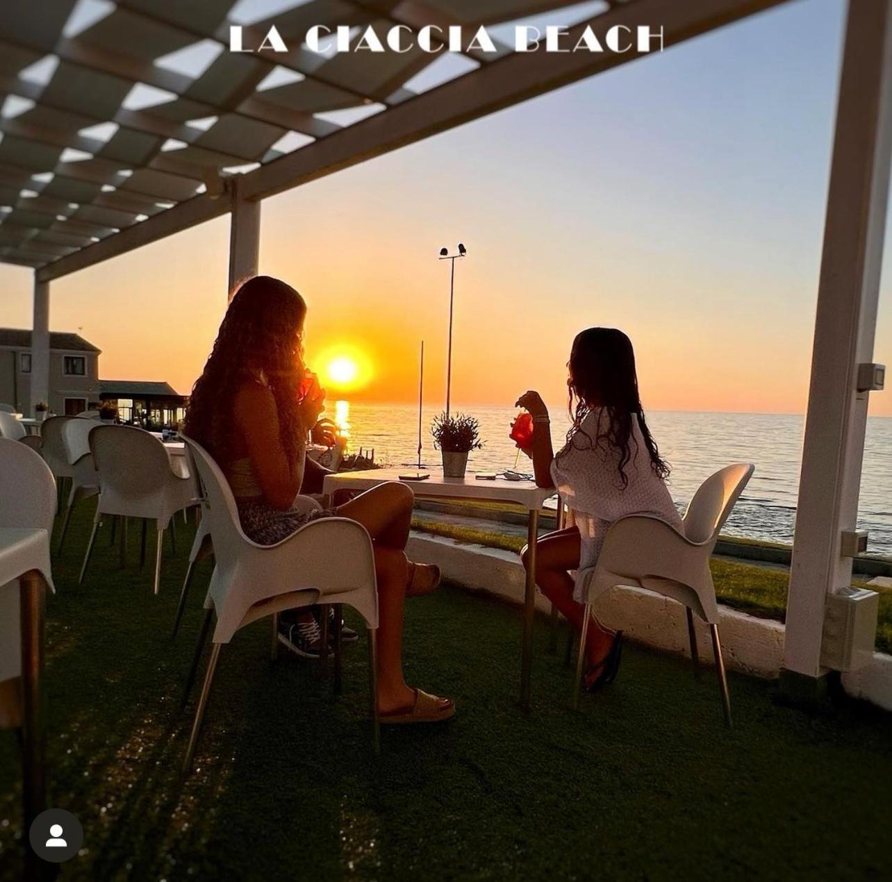 Appartamenti Abbaidda 발레도리아 외부 사진